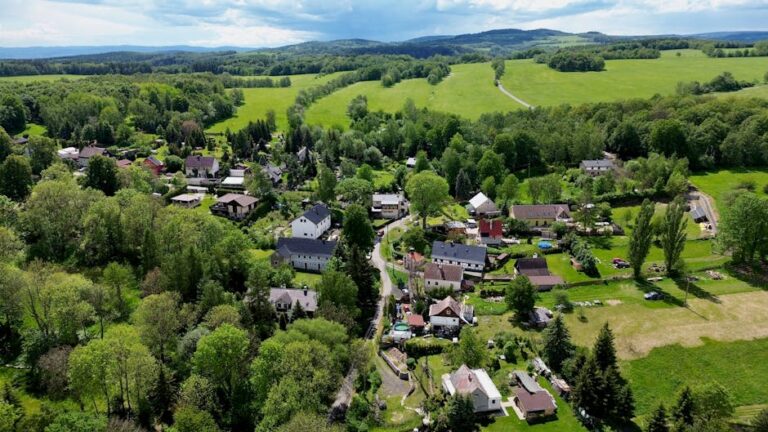 Černošice v Dluzích? Insolvence Klepe Na Dveře!